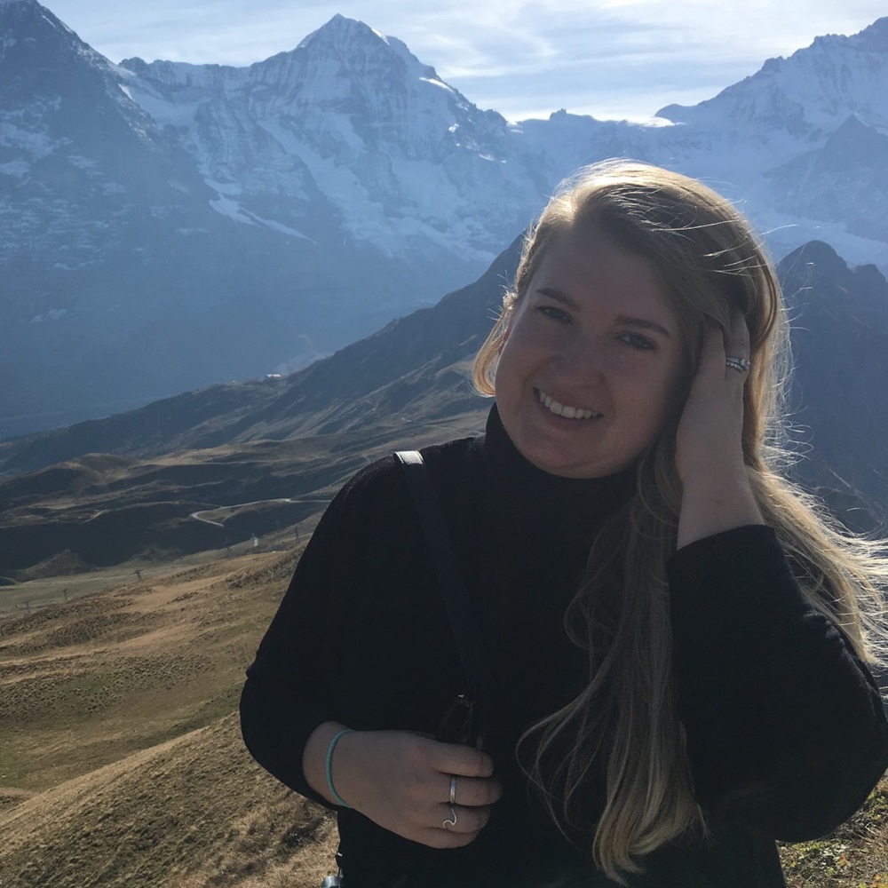 Meet your Posher, Amy